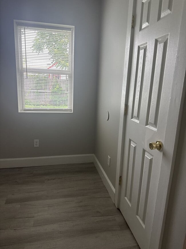 Photo - Adorable 1 Bedroom home Fountain Square Unit 436 Sanders 80% AMI