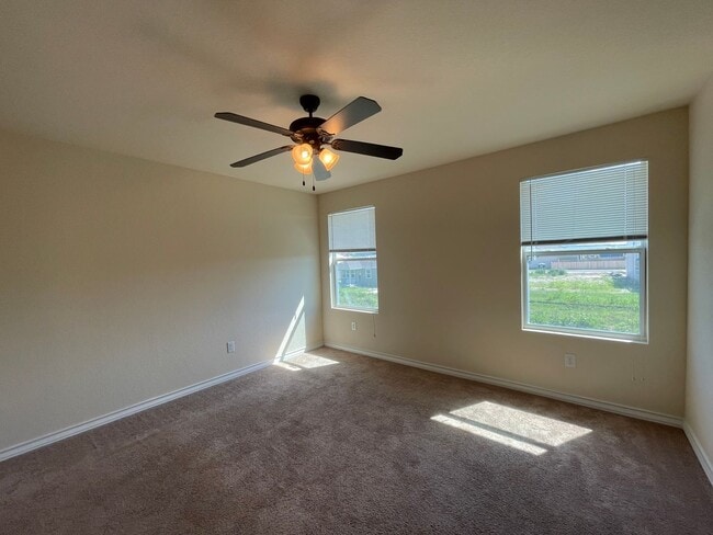 Photo - END UNIT Town home for rent