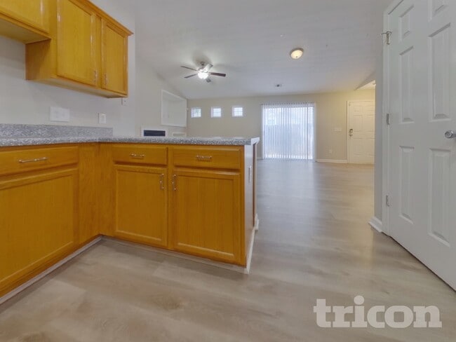 Photo - 225 Silver Fox Trail