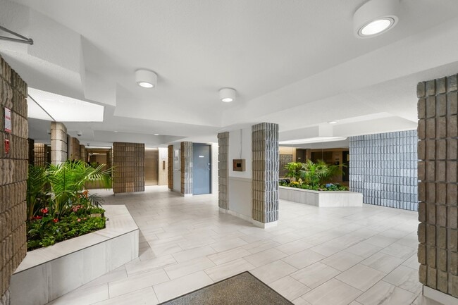 Delta Apartments