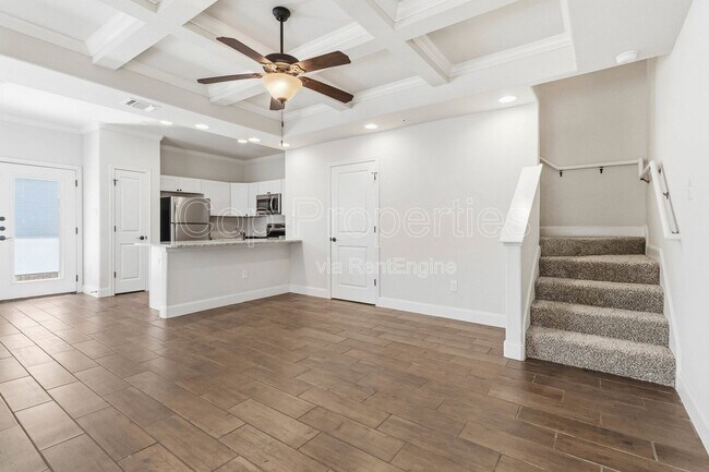 Photo - 6314 Melanzane Ave