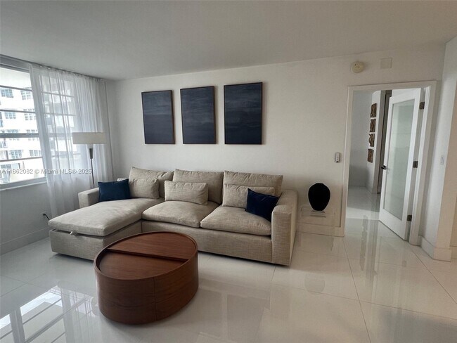 Photo - 100 Lincoln Rd Unidad 1022