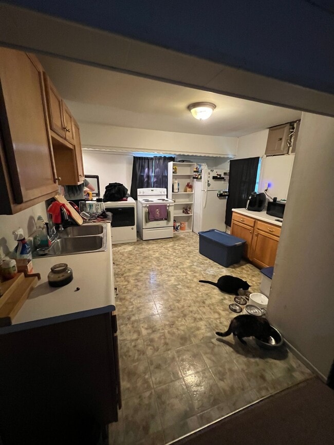 Photo - 12949 North St