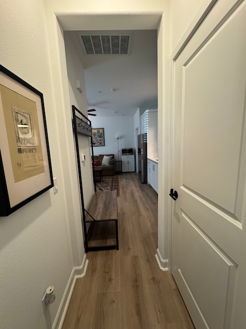 283 Hadley Wy