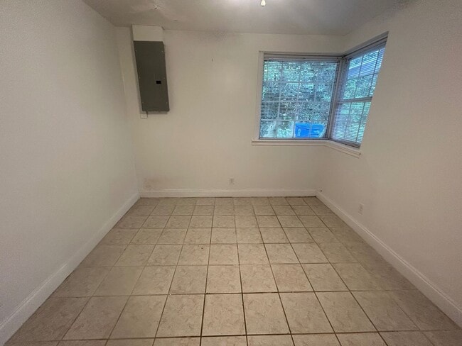 Photo - 403 Waccamaw Ave