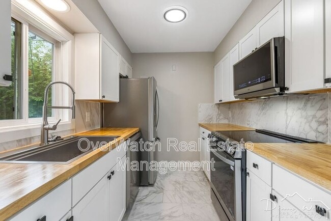 Photo - 1821 Kodiak St