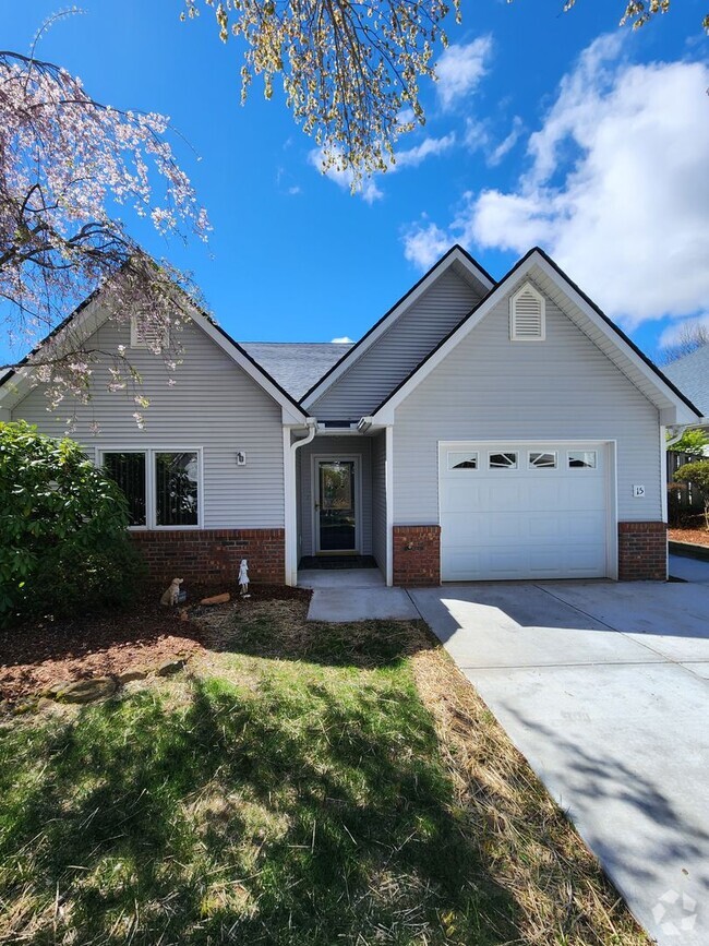 Building Photo - Mountain Brook Village -Rental