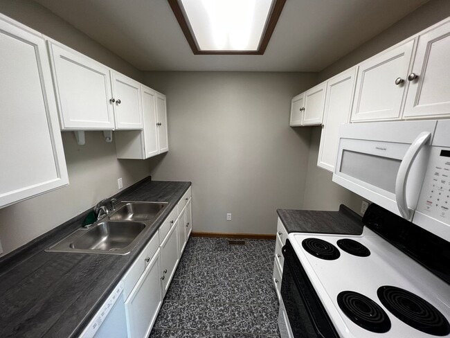 Photo - Hickory Hills Haven | Stylish 3BR Retreat with Garage, Deck & Dreamy Outdoor Space