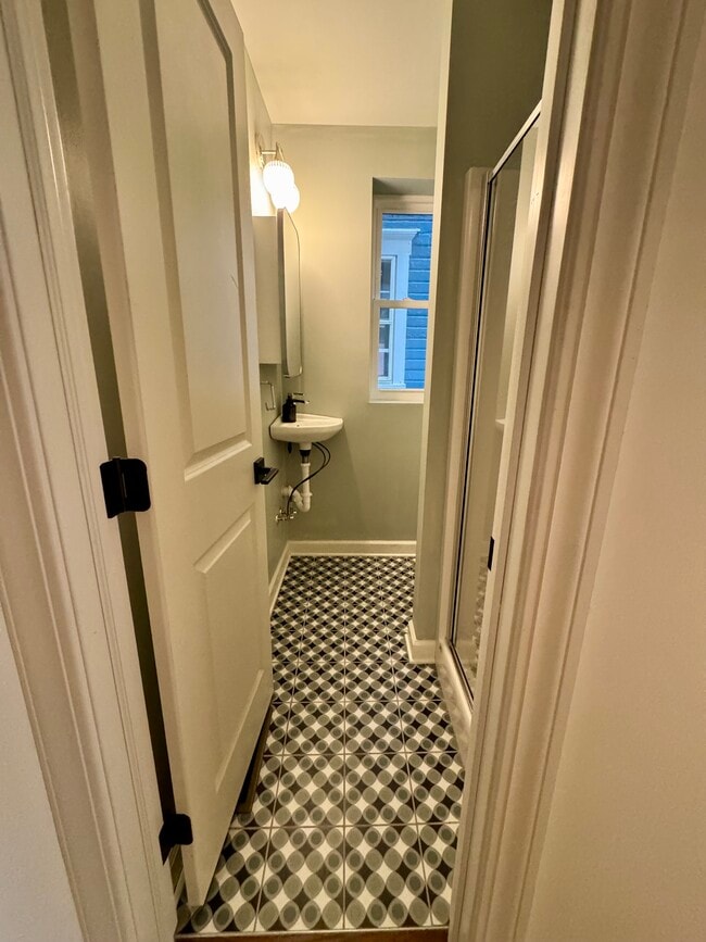 Photo - 1321 Forsythe Ave