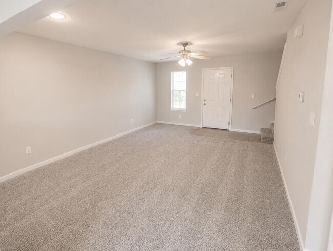 Photo - 4005 Snowy Owl Dr
