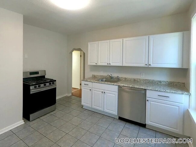 Photo - 154 Stanwood St Unit 2