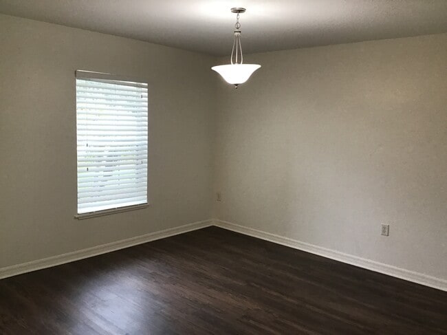 Photo - 5449 NW Wisk Fern Cir