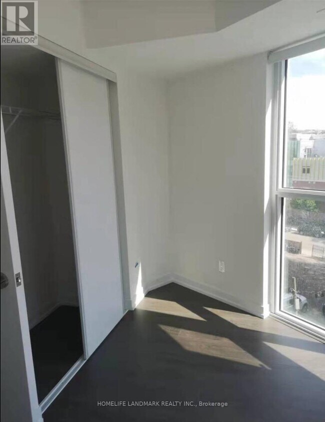 Photo - 219 Dundas St E Unité 515