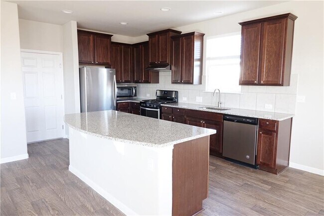 Photo - 10205 Forest Grove Dr