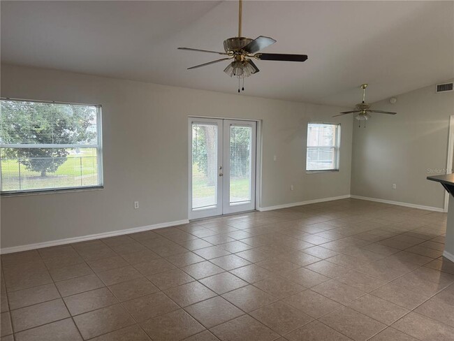 Photo - 620 Reflections Loop W