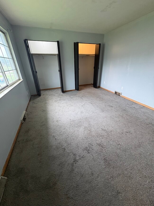 Photo - 3864 Cottage Grove Rd