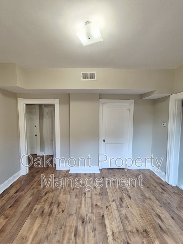 Photo - 3209 3rd Ave