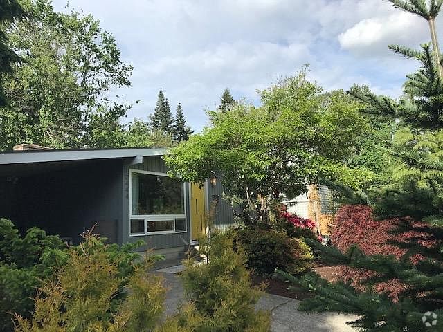 Building Photo - 10444 NE 110th St Rental