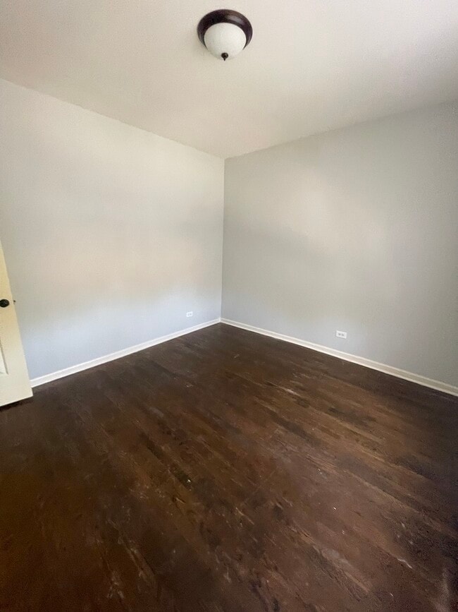 Photo - 7626 S Drexel Ave Unit 2W