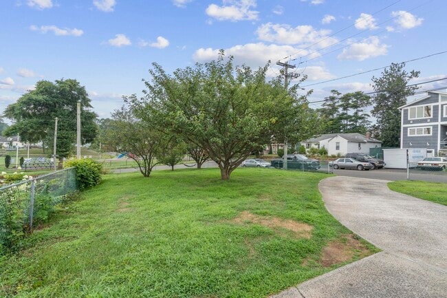 Photo - 10 Cold Spring St