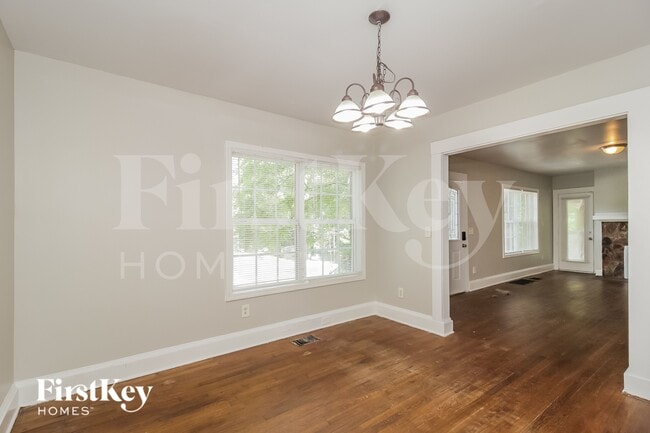 Photo - 1750 Avon Ave SW