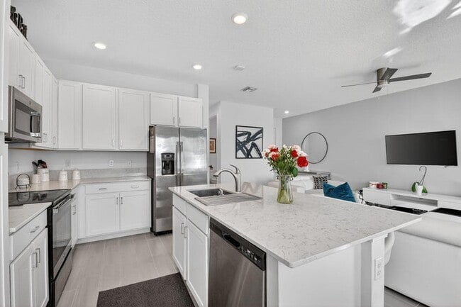 Photo - 4790 Navali Dr