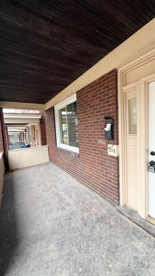 Photo - Newly Renovated 3 Bedroom in Arlington- Ne...