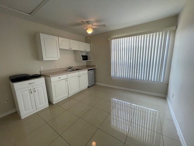 Photo - Cozy 1 Bedroom/Studio Style, 1 Bathroom Co...