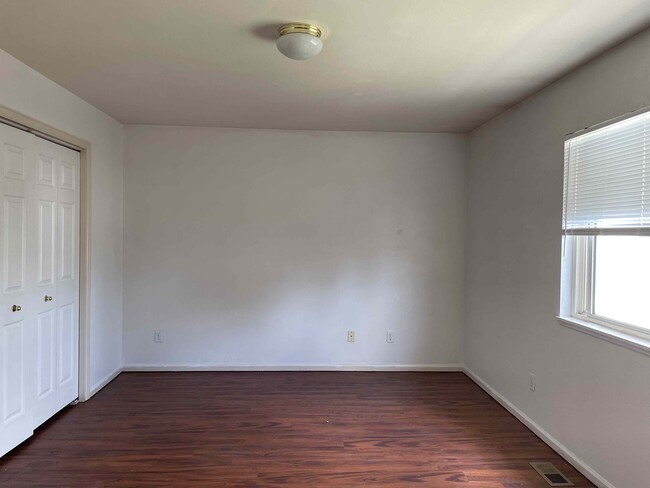 780 Century Ln