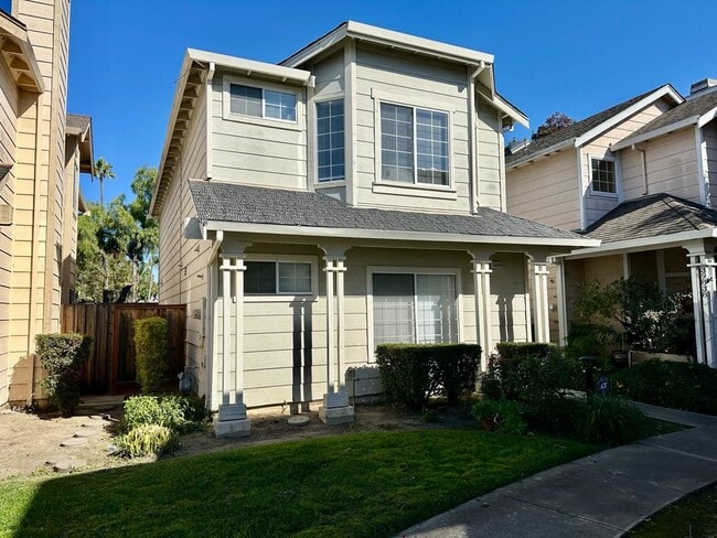 Building Photo - 39836 Potrero Dr