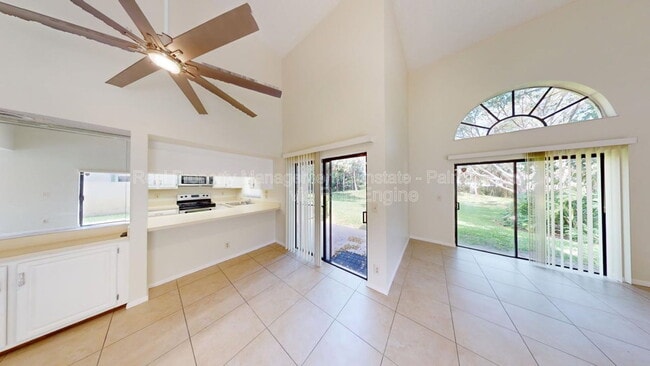 Photo - 3149 Kingswood Terrace