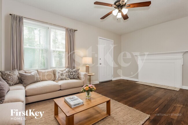 Photo - 1731 N Olympian Way SW