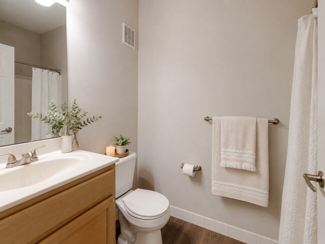 Bishops View Apartments and Townhomes