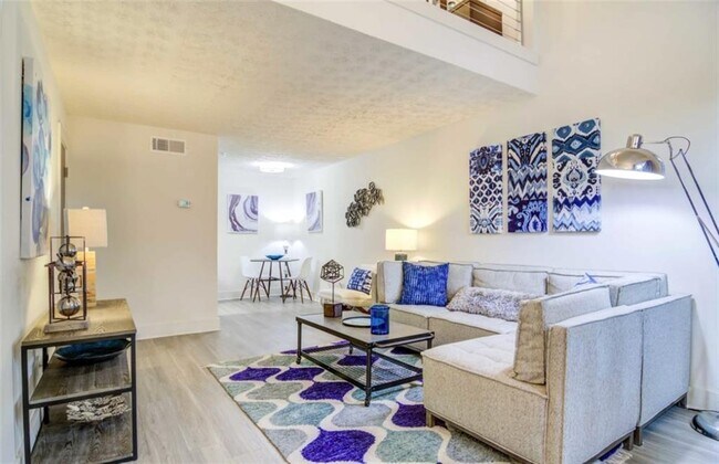 1898 Springs Rd Unit 05E
