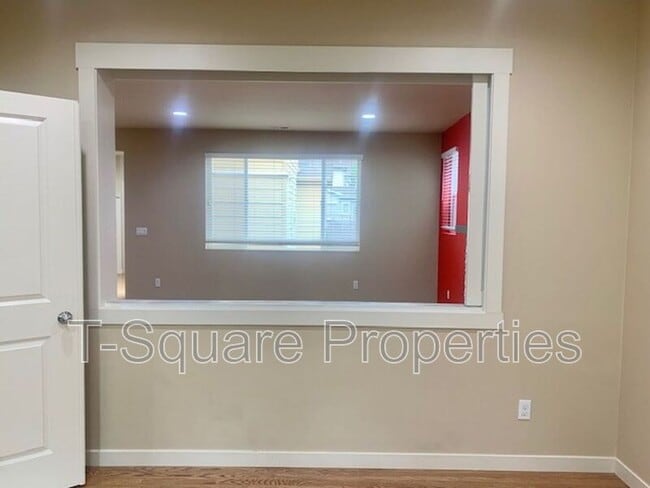 Photo - 10218 242nd Ave NE