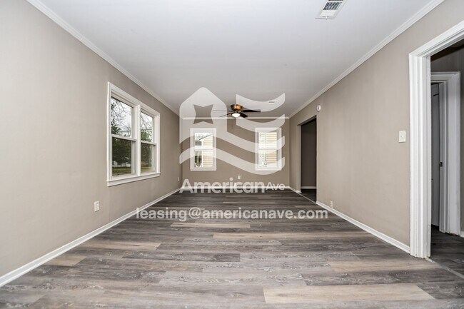 Photo - 415 Chamlee Dr