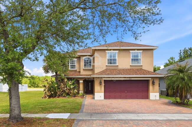 Building Photo - 824 Lake Biscayne Way