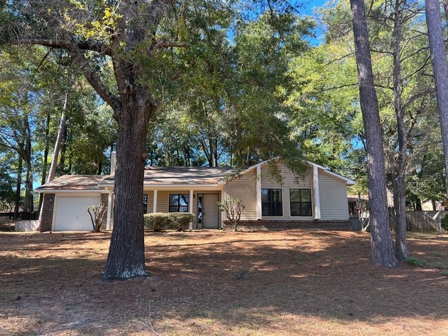 Photo - 303 Ridgeway Dr