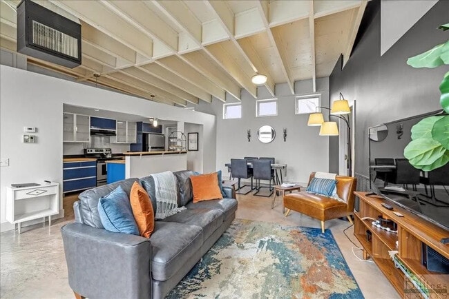 2915 2nd Ave S Unit Downtown Loft 202
