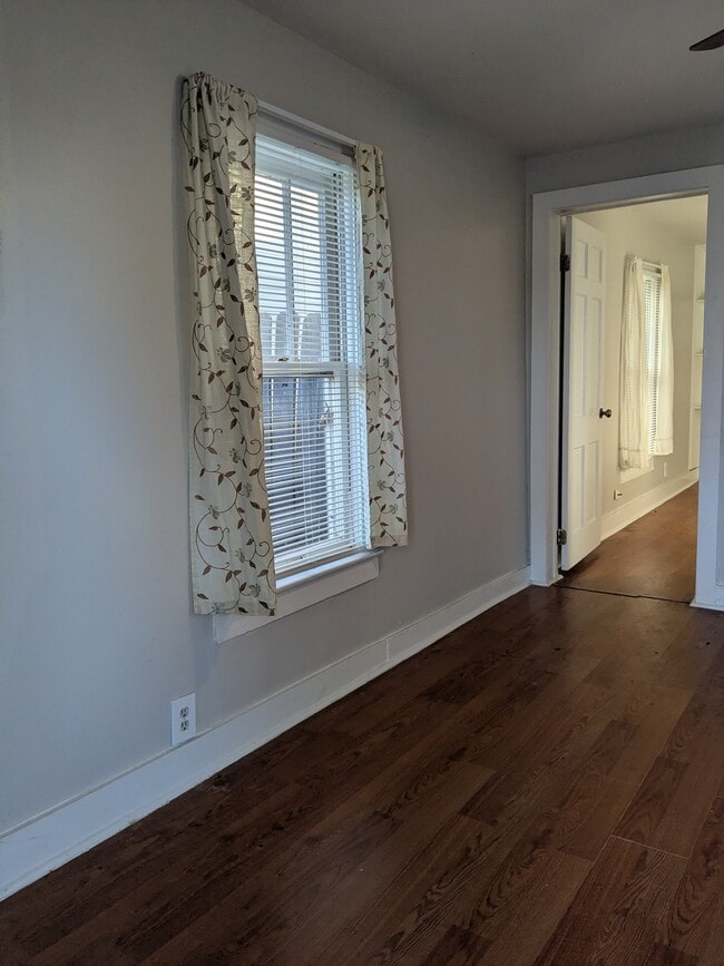 Photo - 816 Rison Ave NE
