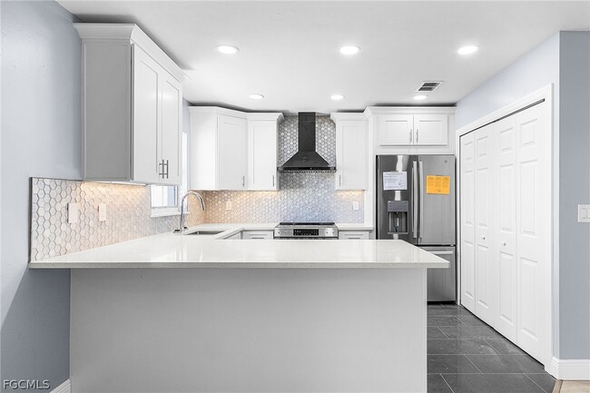 Photo - 527 SE 6th Ave