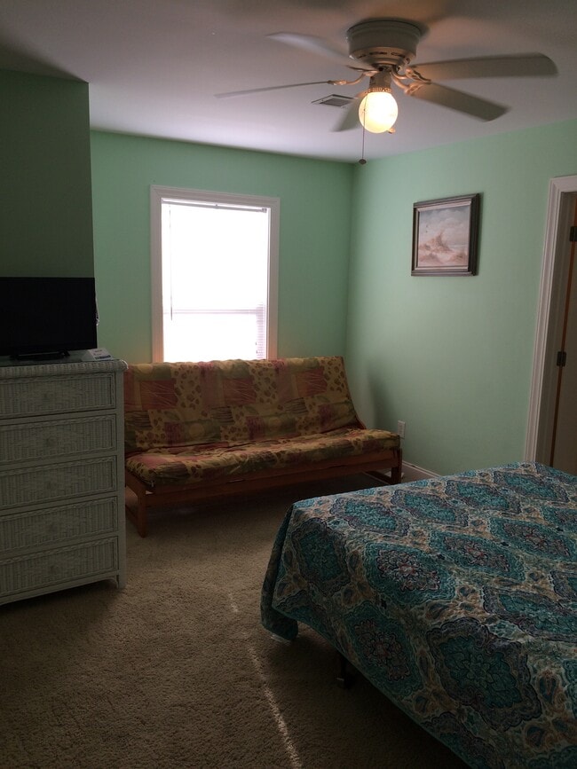 Photo - 126 Woodland Dr