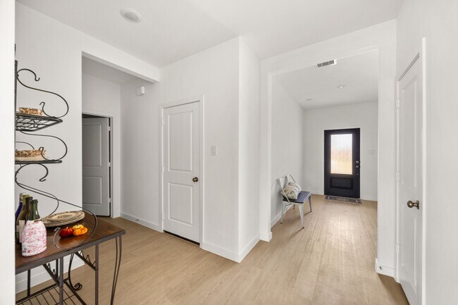 Photo - 16507 Mesquite Fld Dr