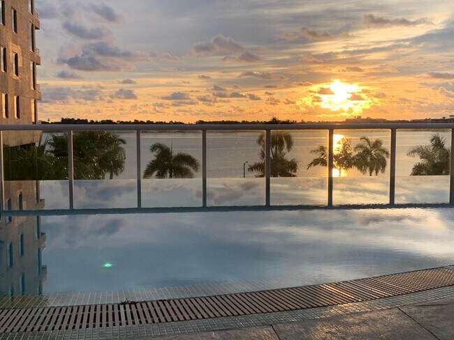 Photo - 1551 N Flagler Dr Unit 916-917