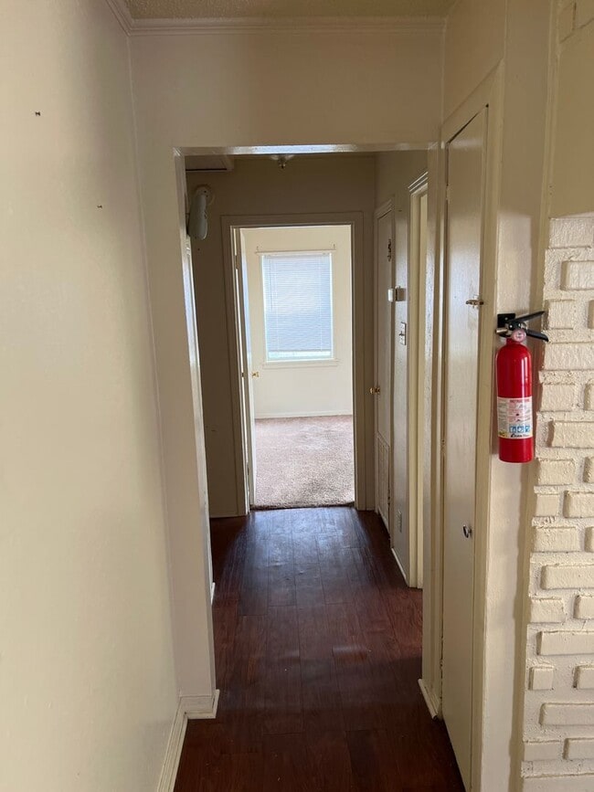 Photo - Cute 2 br 1 bath house