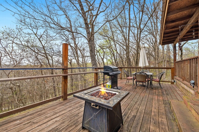 Photo - 79 Saturn Ave Unit ID1221942P