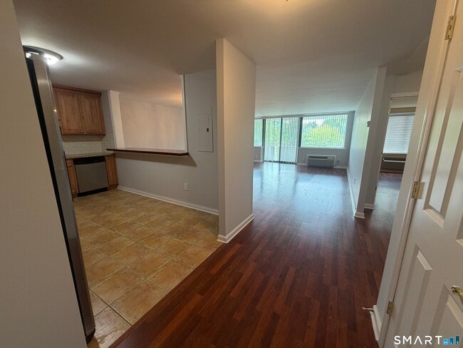Photo - 1460 Elm St Unit 330