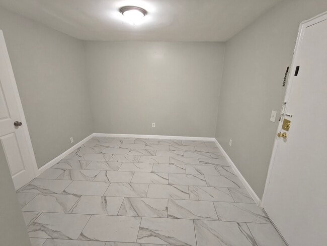 Photo - 48 Carteret St Unit 5