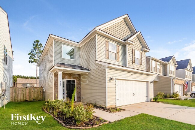 758 Redbud Ln