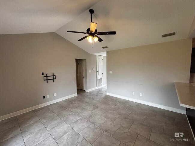 Photo - 21670 Bartlett Ln